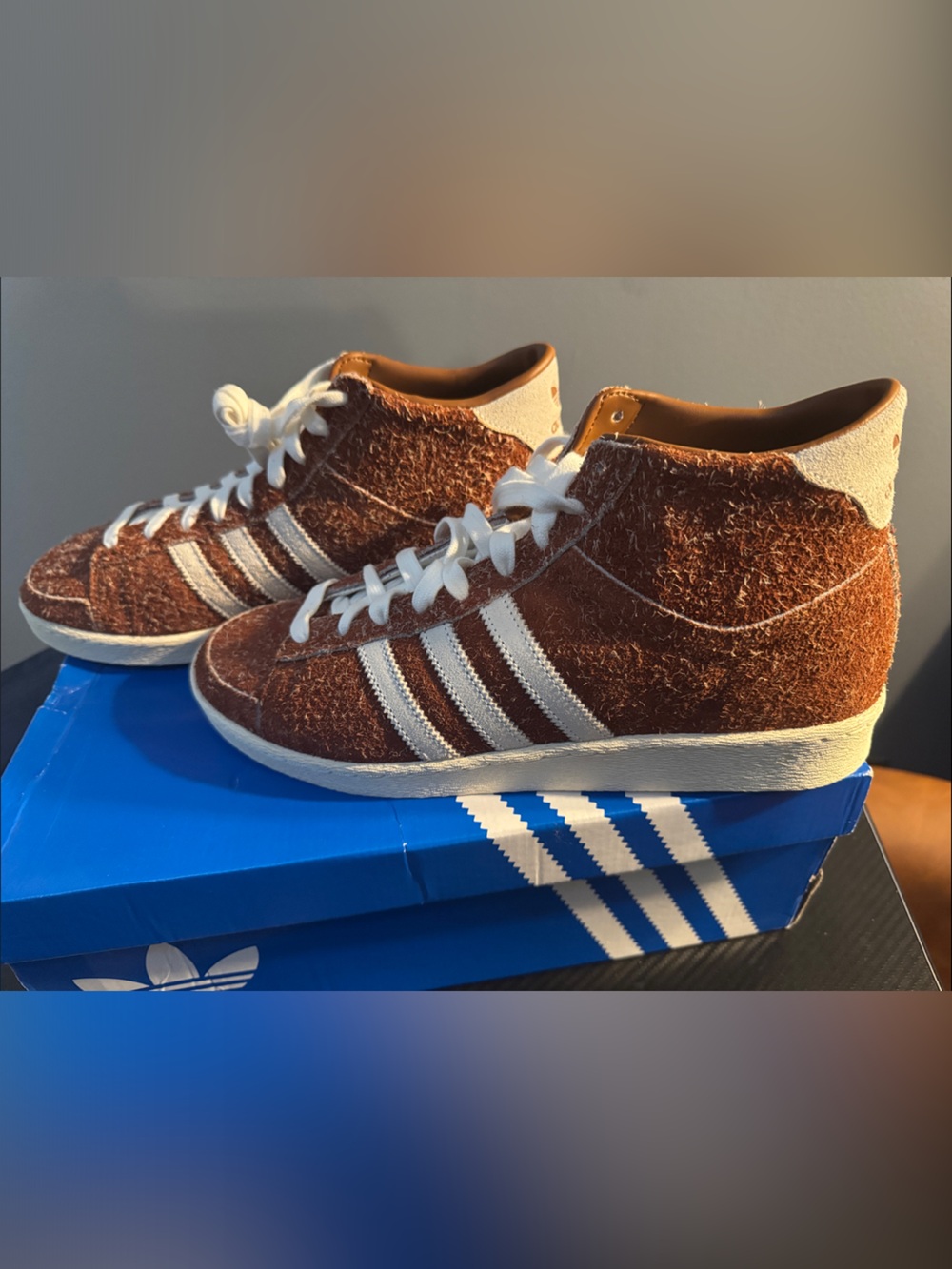 adidas Unisex Brown Suede-Textured Jabba HI High-Top with White Stripes